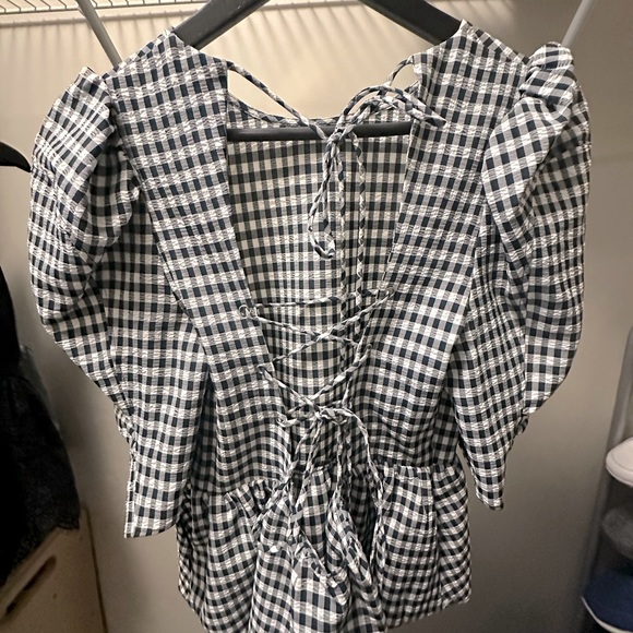 Brand new top for sell!!! - Picture 1 of 2